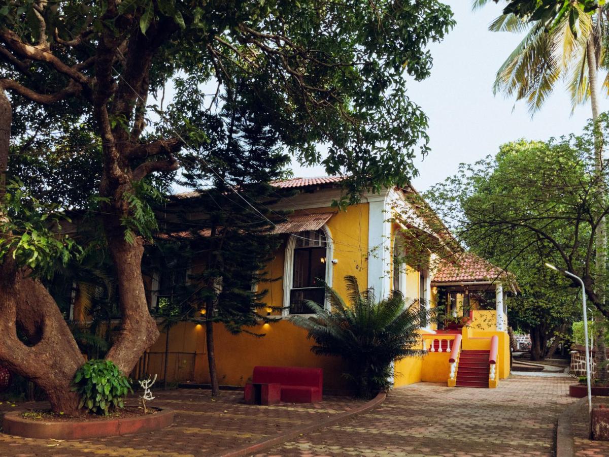 Casa Do Leao A 150 Year Old Portuguese Home Nerul  Exterior photo